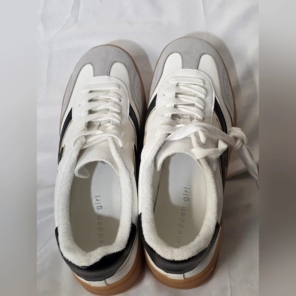 Madden Girl Mightty Platform Sneaker Womens Size 8.5 New Sneaker Tennis Shoe